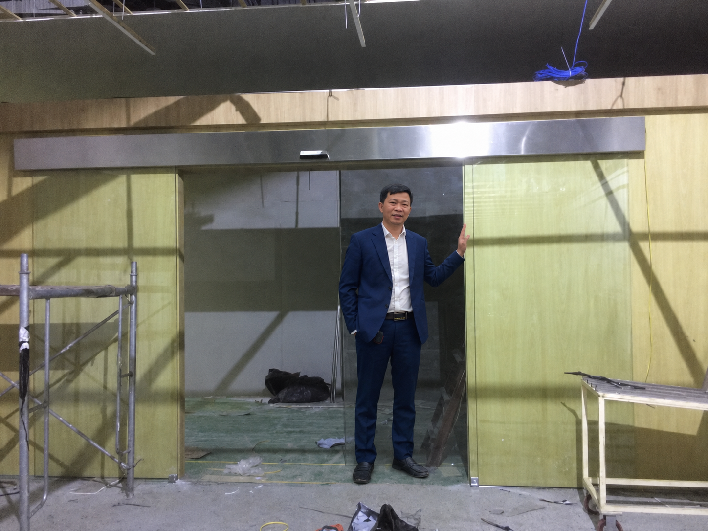 Báo Giá Cửa Trượt Tự Động Mới Nhất 2026